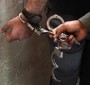 مرد هزار چهره با 6 میلیارد تومان کلاهبرداری در قائمشهر دستگیر شد.عملیات پلیس قائمشهر برای ردیابی و بازداشت این مرد به دنبال دریافت گزارش‌هایی از اقدامات کلاهبردارانه وی در دستور کار قرار گرفت.
