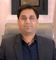 حسین عبدالباقی، مالک متروپل آبادان درگذشت