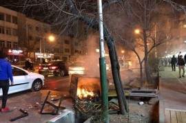 خسارت اغتشاشگران به ۴۱ مکان دولتی و مجروح شدن ۷۶ نیروی انتظامی و بسیجی در مازندران