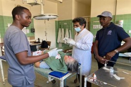 خدمات جهادی ، درمانی پزشک بدون مرز مازندرانی در کشور آفریقایی زیمباوه 