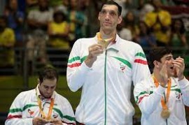 بلندقامت‌ترین مرد ایران: والیبال نشسته مرا دگرگون کرد/ بارها از زندگی ناامید شدم اما برگشتم