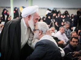 تصاویر به یادماندنی از آیت الله سلیمانی در یادواره سردار شهید طوسی