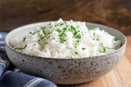 چرا نباید هرگز به برنج مانده لب زد؟