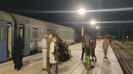 علت تاخیر ۳ ساعته قطار ساری مشهد چه بود؟