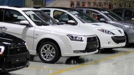 وزیر صمت: خودروها را ما تعیین قیمت نمی‌کنیم