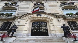 سفارت ایران در پاریس: خللی در روند فعالیت‌های کنسولگری وارد نشده/اوضاع تحت کنترل است