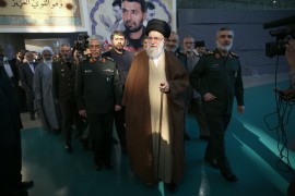 عکس جدید از فرزند رهبر انقلاب در زمان بازدید از تجهیزات موشکی سپاه