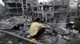 رویترز: حماس در حال بررسی طرح سه مرحله‌ای آتش‌بس در نوار غزه است