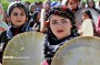 

هشتمین جشنواره ملی و دومین جشنواره بین المللی دف نوای رحمت با شرکت ۲۵۰ شرکت کننده و استقبال پر شور مردم در سینما بهمن سنندج آغاز به کار کرد.