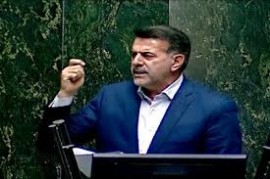 پولادی : افرادی که به اسم ستاد های انتخاباتی در عزل و نصب مدیران دخالت می کنند چه کاره هستند؟! بعضی از افراد که در شهرستان ها پوستر می چسباندند خود را در جایگاه فرمانداری و بخش داری می بینند !