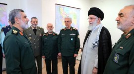 روزی که سرداران سلامی و حاجی‌زاده از رهبری التماس دعای شهادت کردند!