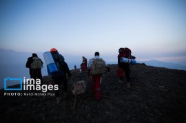 لکه‌گیری نهایی آتش‌سوزی‌ جنگل‌های مازندران در حال انجام است