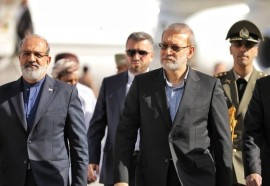 پرواز هواپیمای آمریکایی از قبرس به عمان با سفر امروز لاریجانی ارتباطی داشت؟/ پاسخ سخنگوی وزارت خارجه 