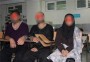 پسران و دختران بدحجابی که قصد داشتند با یکدیگر توسط یک تور به نقاط گردشگری مرکزی ایران سفر کنند، قبل از حرکت توسط ماموران پلیس شناسایی و دستگیر شدند.