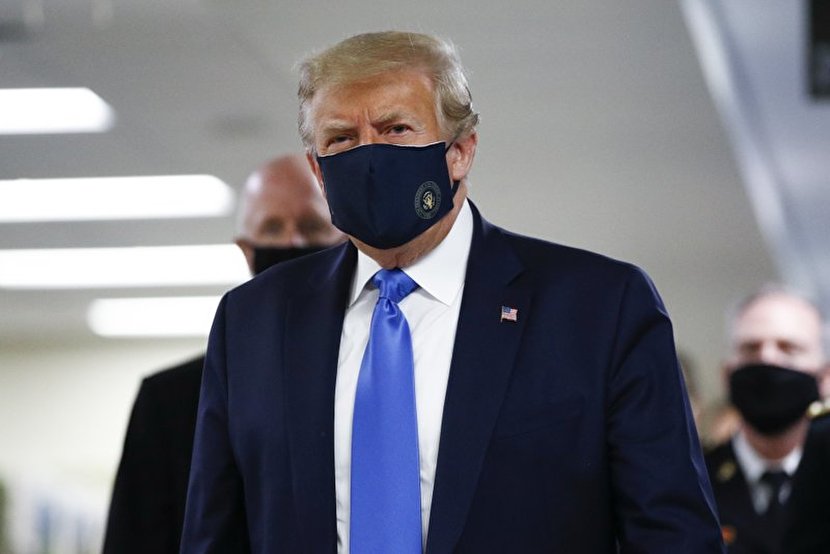 ترامپ برای اولین بار در ملاء عام با ماسک دیده شد؟! +عکس