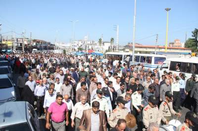 تشييع با شكوه پيكر پدر شهيدان رضايي با حضور استاندار مازندران