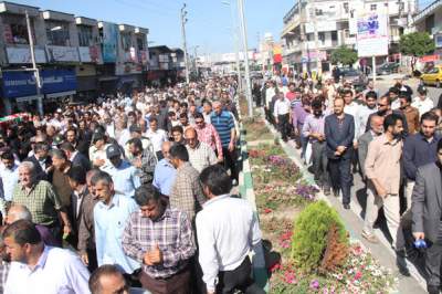 تشییع با شکوه پیکر پدر شهیدان رضایی با حضور استاندار مازندران
