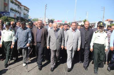 تشییع با شکوه پیکر پدر شهیدان رضایی با حضور استاندار مازندران