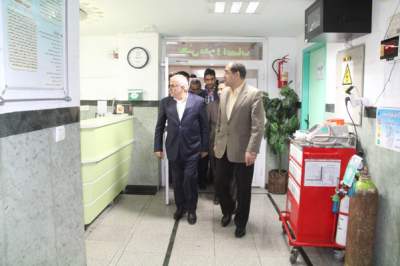 ورود وزیر بهداشت و درمان به مازندران و بازدید از بیمارستان بوعلی ساری