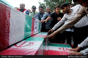استقبال مردم از ۳۰ شهید غواص خط شکن لشکر ۲۵ کربلای استان مازندران