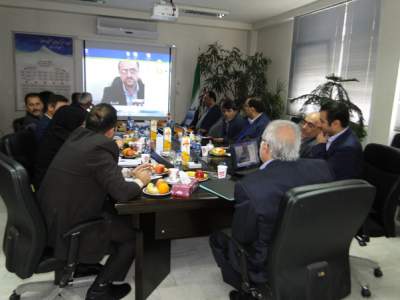 جلسه بررسي طرحهاي نيمه تمام صنعتي مازندران با حضور استاندار مازندران