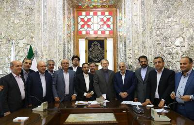 جلسه استاندار و مجمع نمایندگان مازندران با دکتر علی لاریجانی رئيس مجلس شوراي اسلامي