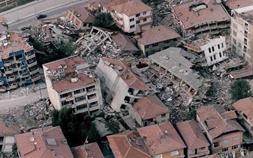 تصویر هوایی از خانه های ویران در ترکیه بر اثر زمین لرزه