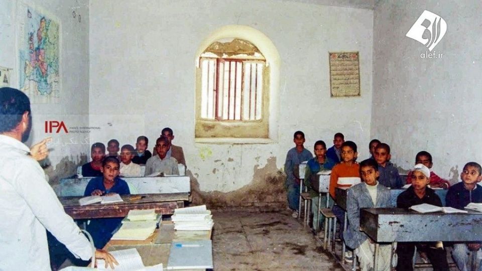 مدارس دهه ۷۰ از قاب دوربین