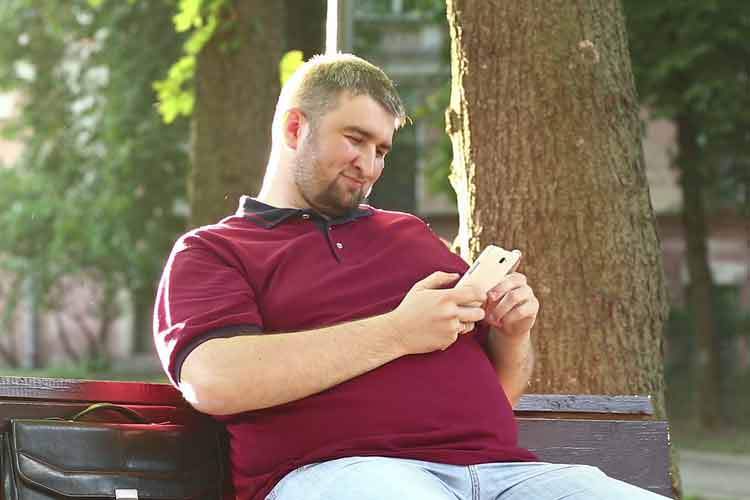 اثرات تشعشات تلفن همراه بر وزن انسان