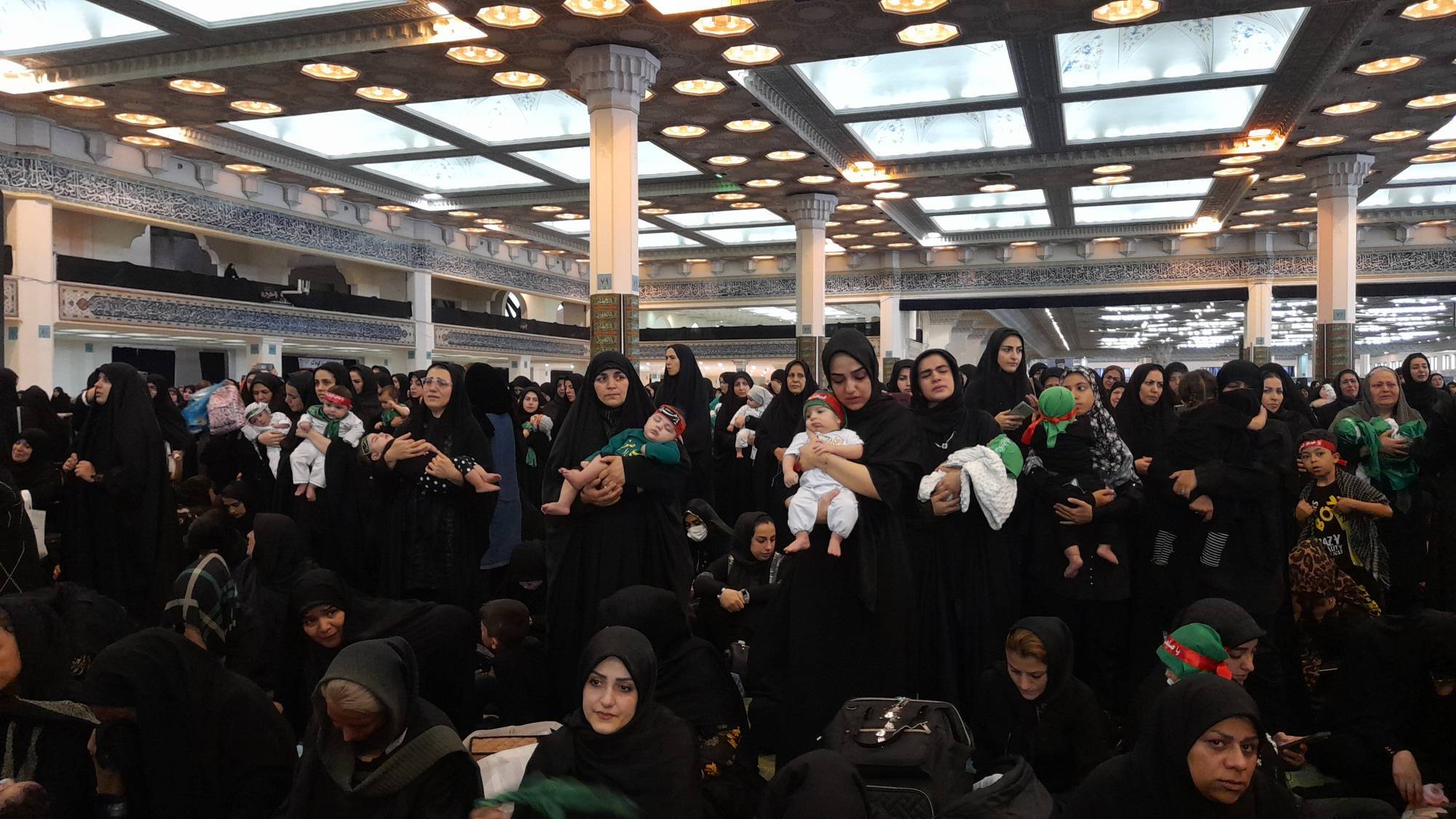 برگزاری همایش شیرخوارگان حسینی محرم ۱۴۰۲ در مصلی تهران+عکس