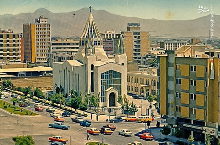 تهران ، تقاطع کریم خان و ویلا در سال 1354  