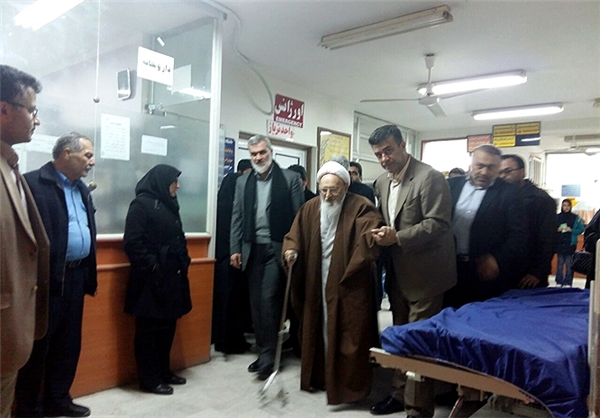 (تصاویر) شایعات درباره وخامت حال علامه حسن‌زاده صحت ندارد