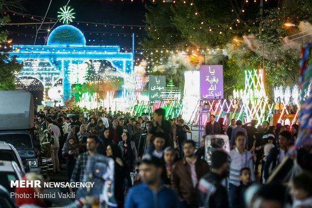 حال و هوای تهران در شب نیمه شعبان