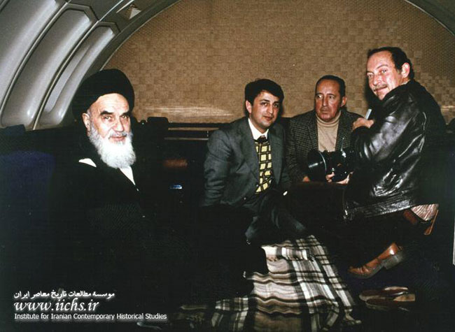 چه کسانی در پرواز انقلاب همراه امام خمینی بودند؟+تصاویر