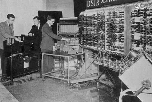 عکس:  اولین کامپیوتر در لندن 1950