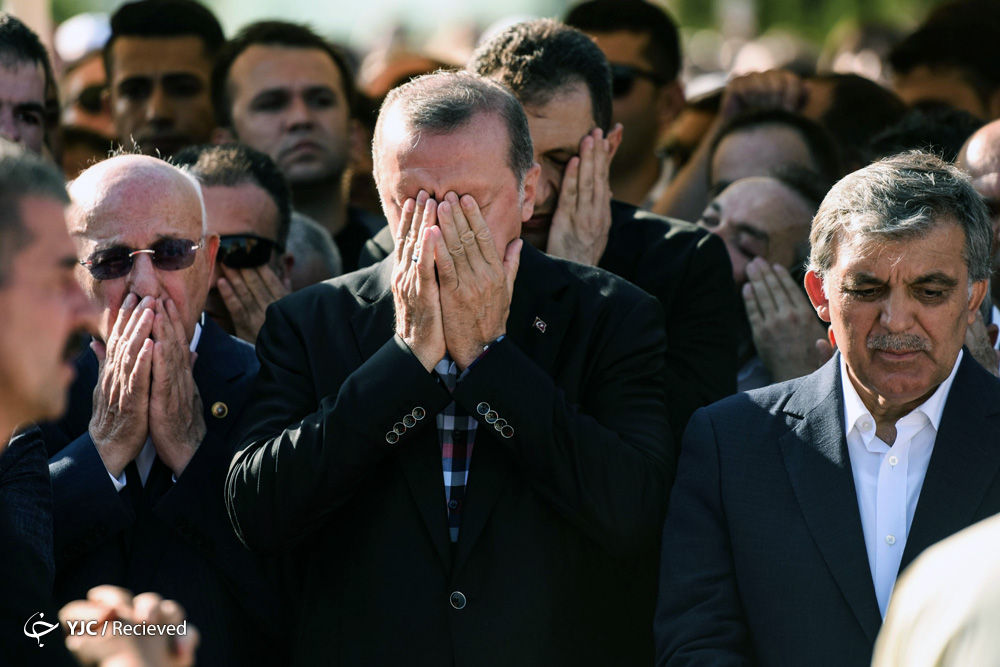 مراسم تشییع کشته‌شدگان کودتای نافرجام ترکیه