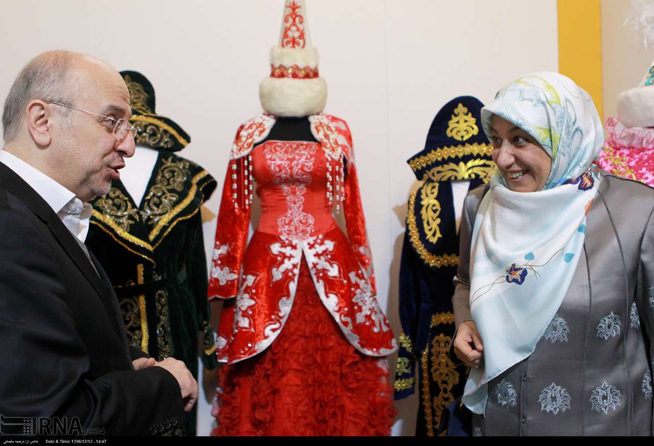 تصویری از همسر ظریف در جشنواره مد و لباس