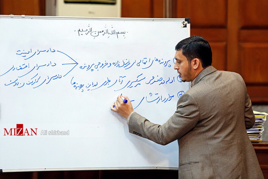 تصاویر دادگاه ششم اکبر طبری