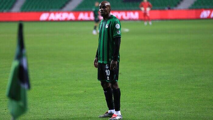 ستاره ناکام استقلال در لیگ یونان؛ عضوی جدید از زرشکی&zwnj;ها