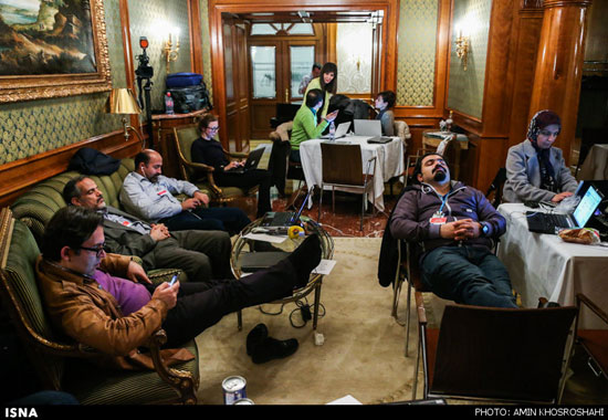 عکس: خبرنگاران در واپسین ساعات مذاکرات