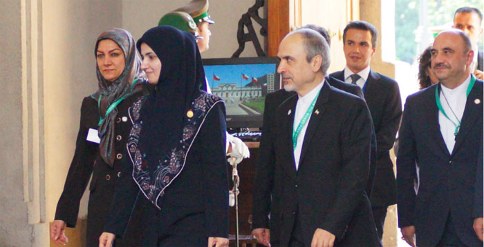 ماموریت بحث برانگیز و خبرساز لعیا جنیدی ماموریت بحث برانگیز و خبرساز لعیا جنیدی