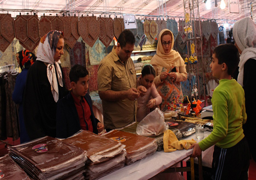 نمایشگاه سوغات و صنایع دستی استان‌ها در ساری + تصاویر