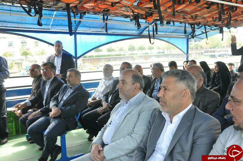 بازدید هیأت عراقی از ایستگاه شناور پرورش ماهی در قفس بازدید هیأت عراقی از ایستگاه شناور پرورش ماهی در قفس