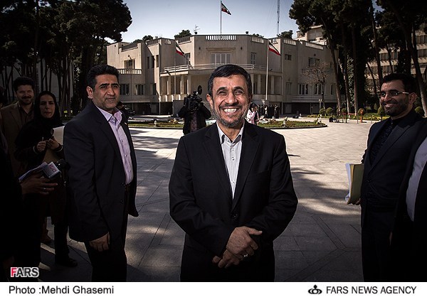 نمی‌شود احمدی نژاد را سانسور کرد