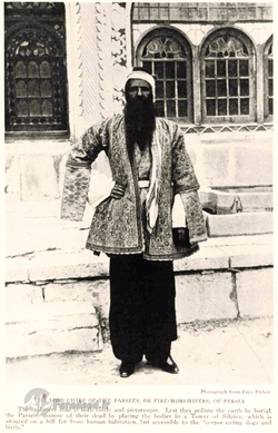  مردی در لباس اشرافی دوران ساسانی
