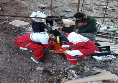   سقوط کارگر سوادکوهی از ساختمان+ تصاویر