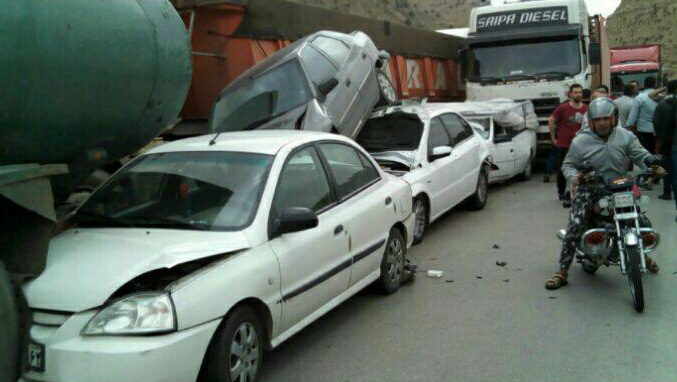 عجیب‌ترین تصادف زنجیره‌ای در فیروزکوه