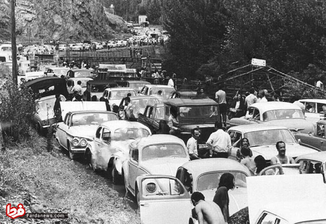 جاده چالوس، دهه 50 هم ترافیک داشت! (عکس)