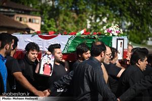 تشییع و خاکسپاری مهرداد اولادی در قائم شهر