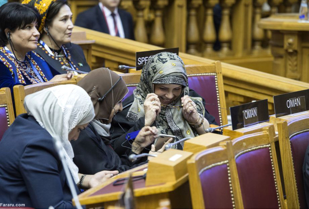شرکت کنندگان در مجلس نمایندگان زنان در چارچوب مجمع 137 مجلس اتحادیه بین پارلمانی در سنت پترزبورگ